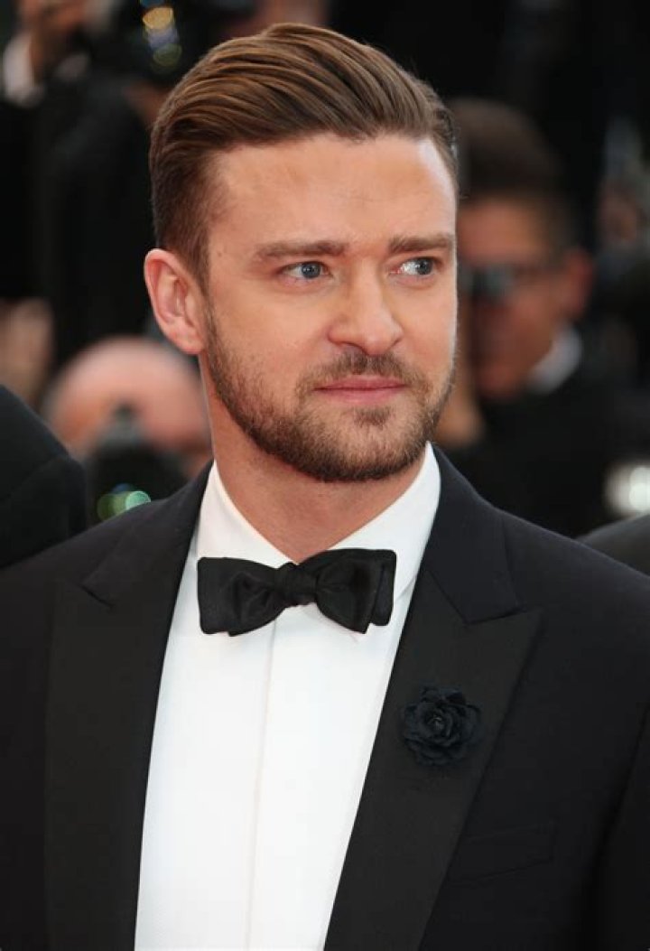 10 Male Celebrities Who Men Admire Most