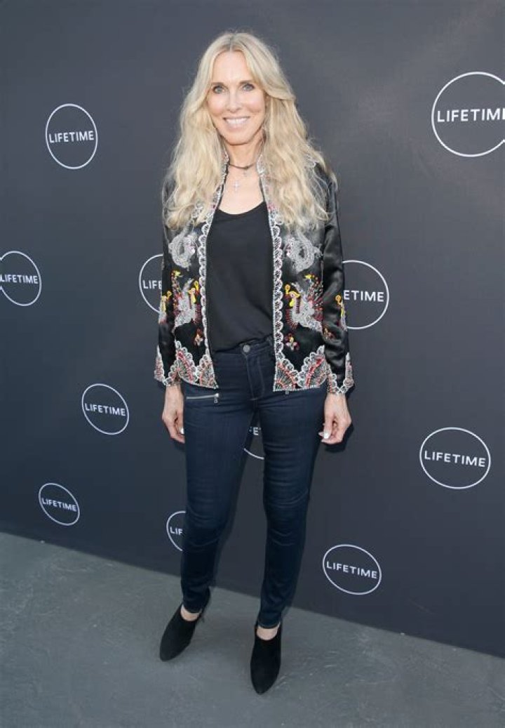 Alana Stewart Net Worth - Wiki, Age, Weight and Height, Relationships, Family, and More
