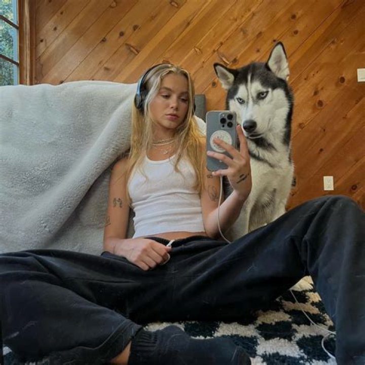 Anna Shumate Pets - Celebrity Pets
