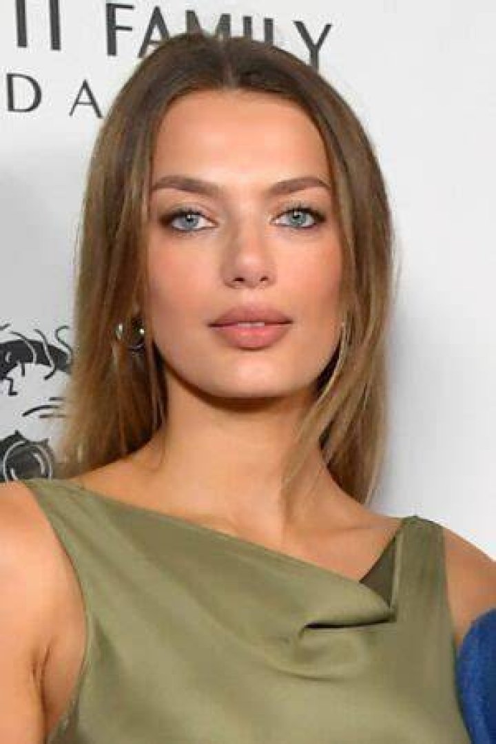 Bregje Heinen | CelebPoster.com Blog