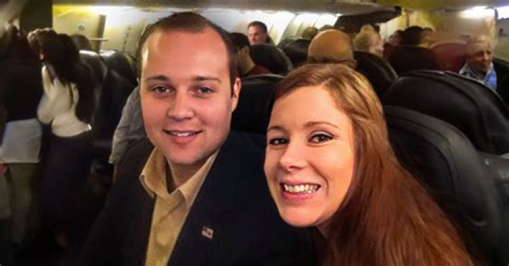 Insider Says Anna Is Considering Future Without Josh Duggar