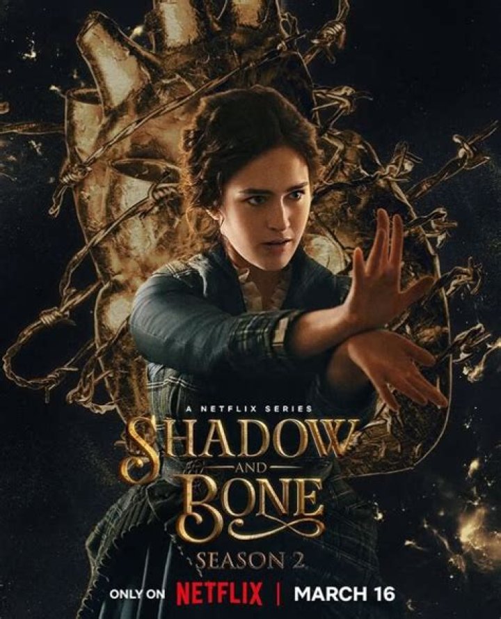 Shadow and Bone's Danielle Galligan age, Instagram, height, roles