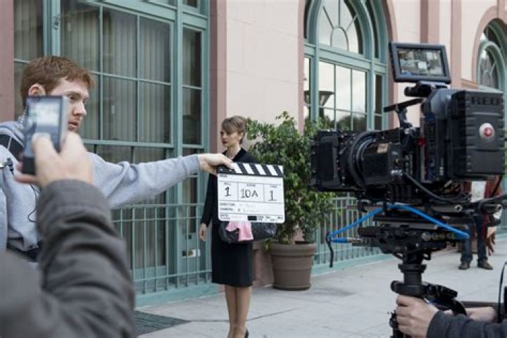 The Behind the Scenes from the television series The Secret Romantic Guesthouse