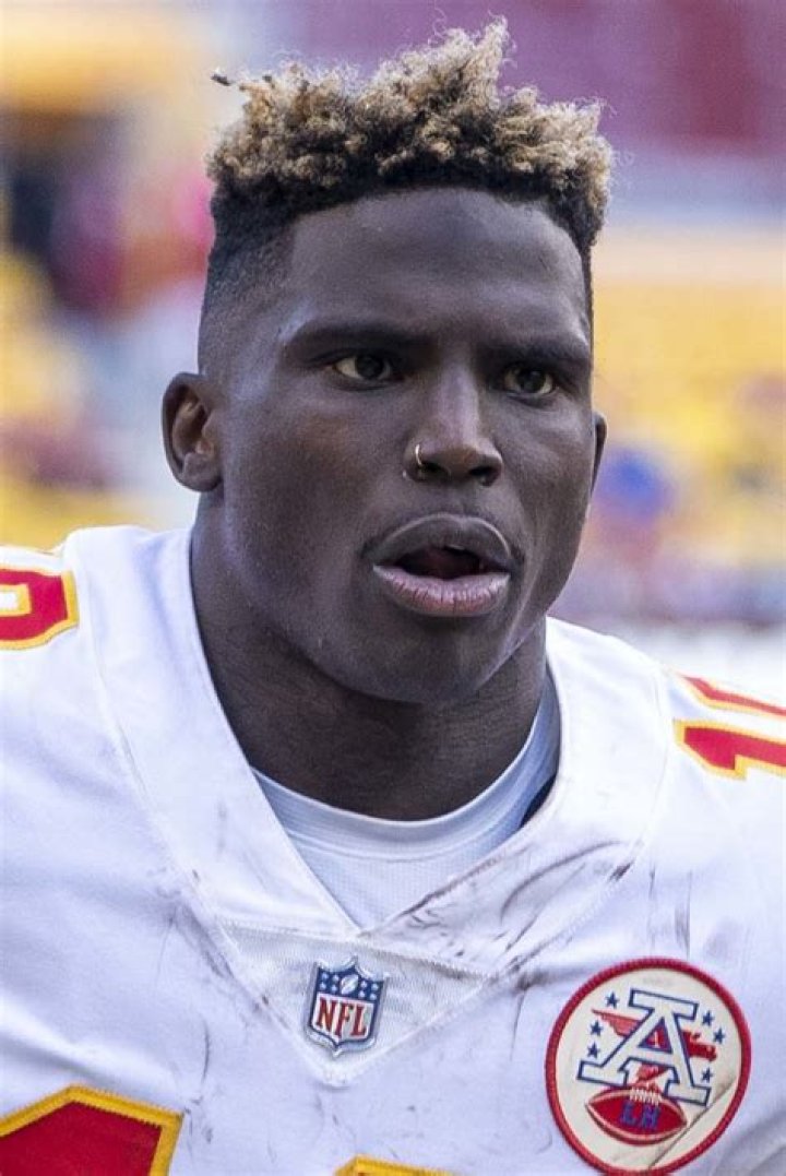 Tyreek Hill Net Worth: Career & Charity