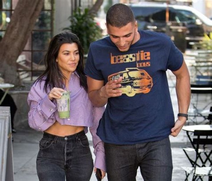 Younes Bendjima Relationship, Girlfriend, Dating, Affairs, Net Worth